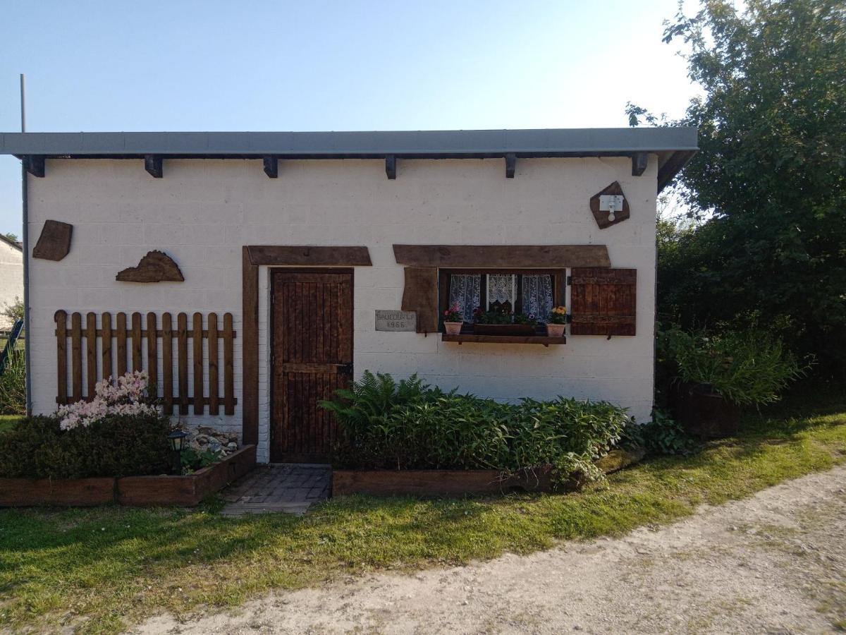 La Tiote Roulotte Otel Marquigny Dış mekan fotoğraf