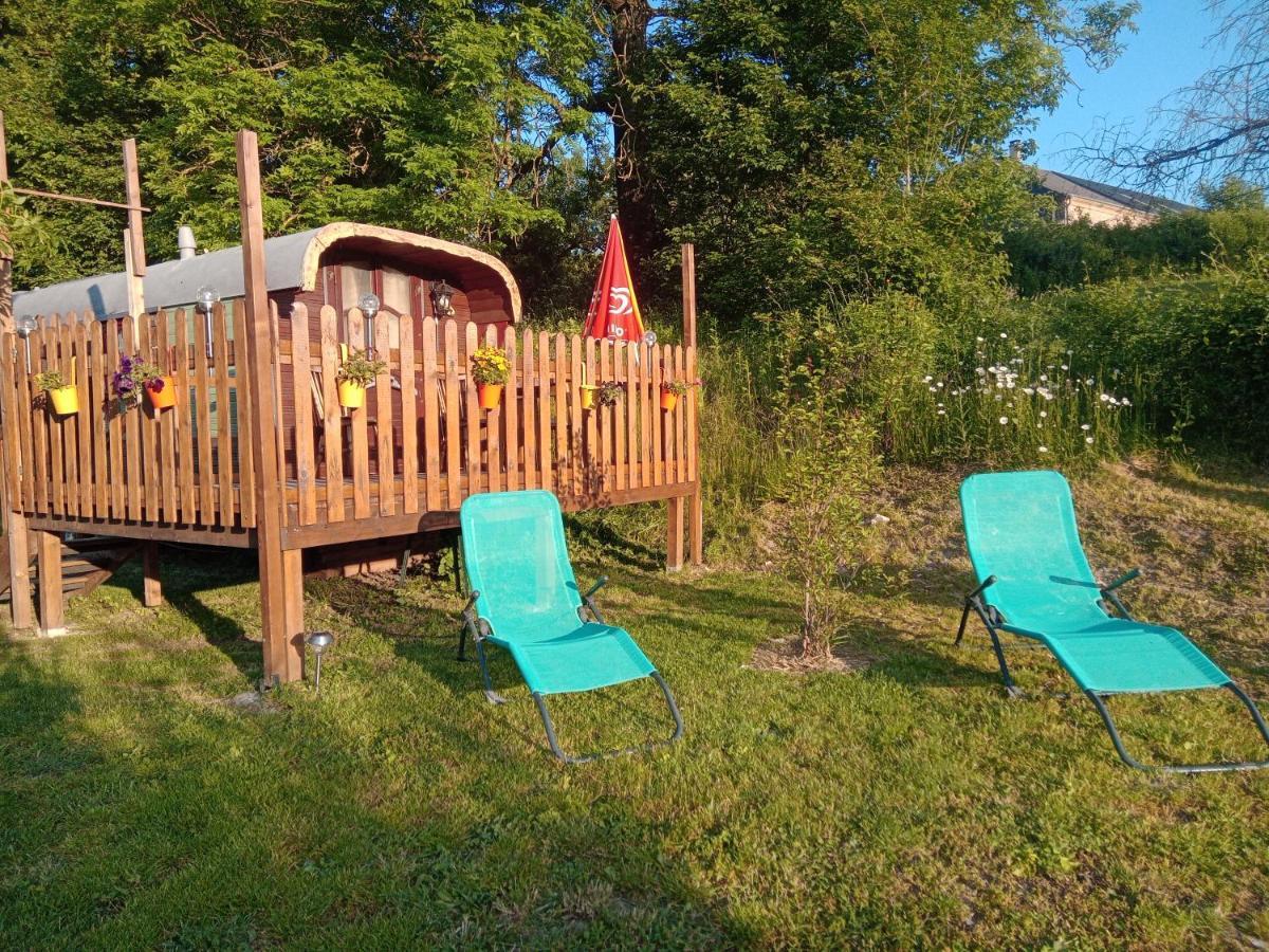 La Tiote Roulotte Otel Marquigny Dış mekan fotoğraf